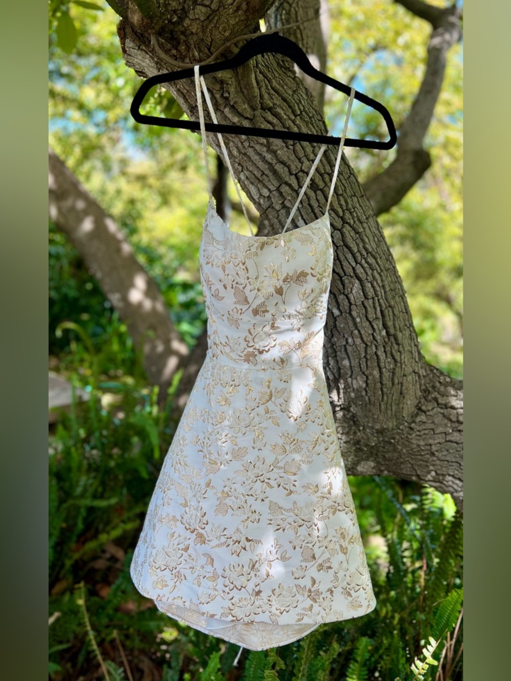 Gorgeous B Darlin White Formal Dress with Gold Floral Jacquard Size 13/14